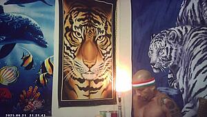 Maxxx Loadz pounds asian pussy hard backstage before the main shoot