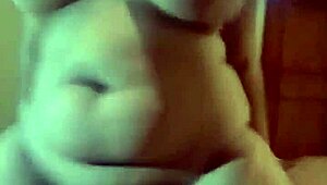 Wait Till You See This Big Ass Stepmom's Curves Bounce on Cock!