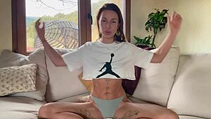 hold that semen build tantra power with roxy fox yoga thongs 😍🔥💦