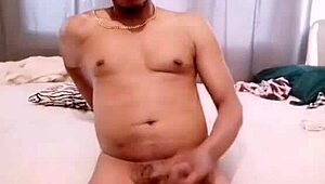 NIGARCHRIST PETAL spreads shaved tight pussy wide open!