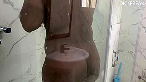 Boss Wife Risks Steamy Bathtub Quickie with Lover