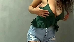 colombiana tetona ninfomana fitness model flashes her huge natural tits outdoors craving rough pussy fuck