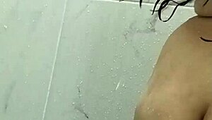 Stepdad Gets Hard Spying on Stepdaughter Showering