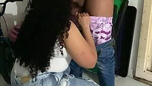 Hermosa venezolana culona spreads big ass for bbc pounding after mall rescue