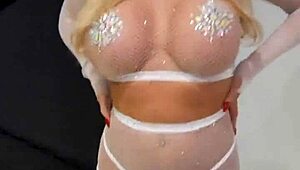 Stranger from Dance Floor Gets Bareback Creampie After Condom Dump