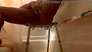 shower pussy dripping, wanna play with it?