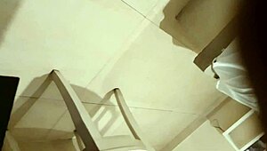 meet this juicy curvy mexican babe moaning on bed with wet pussy