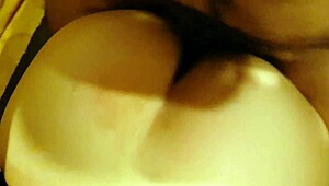 meet this juicy curvy mexican babe moaning on bed with wet pussy