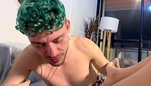 i made him suck my lil feet b4 wet pussy dive 😩