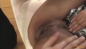 😏 flirty asian babe bent over begging for monster cock in her trimmed pussy cowgirl style