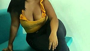 Wifey caught fucking step-nephew records her slutty pounding 📱😈