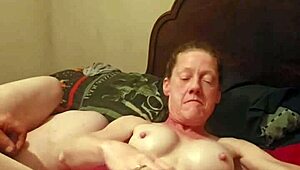 wanna see my juicy wet pussy teased and spanked at night?