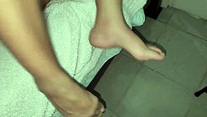 Hot Hijastra Lets Herself Get Fucked So Easily!