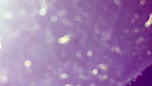 Amateur solo sport babe runs naked outdoors flashing ass and tits