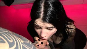 alt goth teen stretches her wet pussy and ass on taxi driver's monster cock