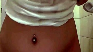 Hijastra Shows Padrastro Big White Saggy Tits And Wet Pussy In Bathroom Play