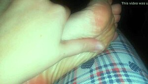 My feet walked barefoot all day, now they're sore and sweaty for you