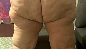 Irresistible BBW Big Ass Tempts Your Gaze