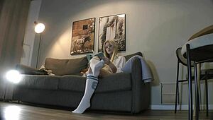 busty milf drops panties reading book thick thighs out 😈📖