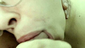 Sloppy Blowjob Explodes Cum Everywhere!