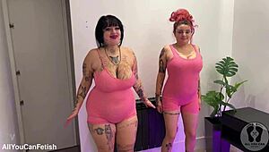 whoa check these huge natural tits jumping 😍 belly play ass shaking in gg worship preview