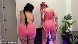 whoa check these huge natural tits jumping 😍 belly play ass shaking in gg worship preview