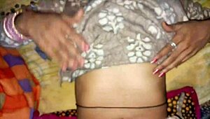 Gaon ki jawaan bhabhi chupi pyaas bujhaati devar ke monster cock se 🔥💦