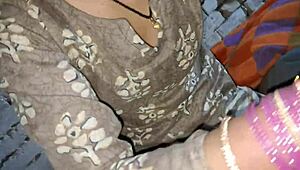 Gaon ki jawaan bhabhi chupi pyaas bujhaati devar ke monster cock se 🔥💦