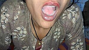 Gaon ki jawaan bhabhi chupi pyaas bujhaati devar ke monster cock se 🔥💦