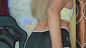 mmm that transsexual mona's rich cum tastes so damn good 😋💦🍆