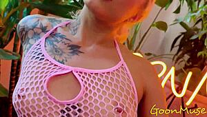 nichole saphir loses control wildly riding that massive dick