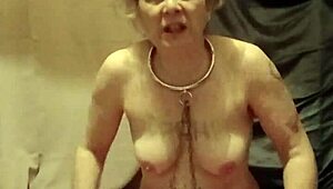 oh esclave f, autoseance uro con insultes y masturbacion salvaje