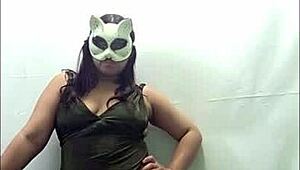 getting ready for livestream in this tight dress wanna watch me live damaslatinasnet