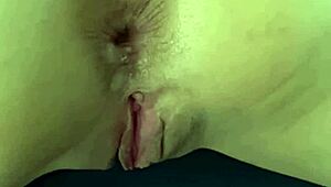 comendo cuzinho da esposa do amigo creampie dentro