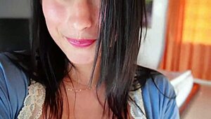 Ever seen a big ass Colombian Latina fuck the pool cleaner in a hotel?