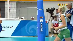 voyeur spies brazilian u20 volleyball babes beach bodies