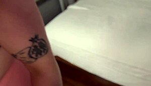 Curvy stepsis wants sexy photoshoot pics for her college art project