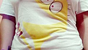 Aurora estelar bares her huge milf tits for huntr666