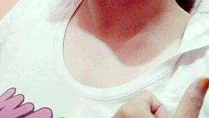 Aurora estelar bares her huge milf tits for huntr666