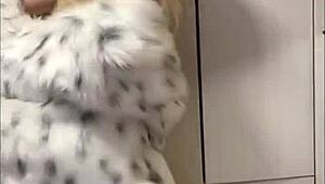 Sexy Elza Kom dances seductively in lingerie for bold blowjob sucking