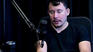 met santa caliente, learned actor positions, family issues, trans fetish disappointment - tiago oliveira on sheer red