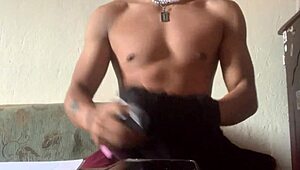 maluma style fitness girl masturbating with loud moans