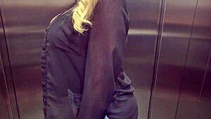 Met this curvy Latina in elevator, now fucking her tight pussy doggystyle in hotel?