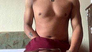 maluma style fitness girl masturbating with loud moans