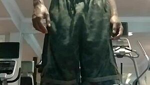 21yo cutie works out with daddy in dorm homemade fitness fun 💪😏