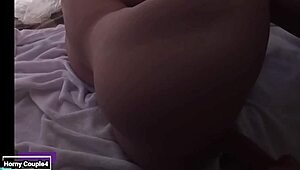 oye, meteme mi juguete en mi culo con ese big cock! 🍑🔥