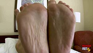 wanna feel anabelle pync's sexy feet milking cock with footjob bliss?