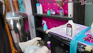 I get so turned on watching tattooed babe take big dick in wild foursome