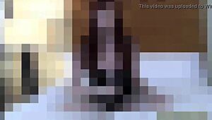 get locked in my unbreakable scissorhold for cum domination