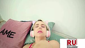 uau minha namorada's huge ass gapes from double anal penetration and monster cock squirting orgasm 😲🍑💦